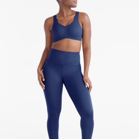 Knix Catalyst Sports Bra - Picture 3 of 7